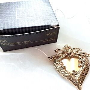 1993 Avon Heirloom Rose Heart Photo Brooch GoldPlated Keepsake Pin | NIB BR1